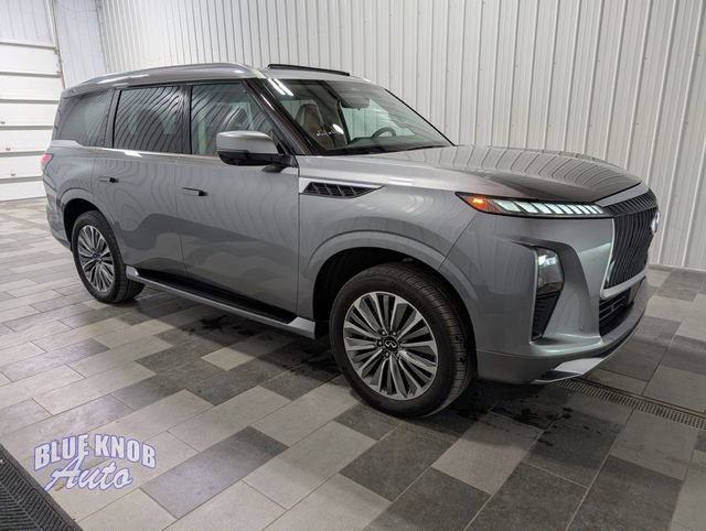 Used 2025 INFINITI QX80 Sensory image 5