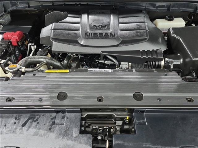 Used 2023 Nissan Titan SV w/ SV Convenience Package RWD image 23