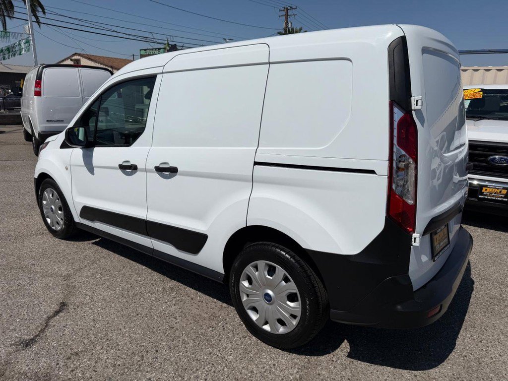 Used 2022 Ford Transit Connect XL FWD image 9