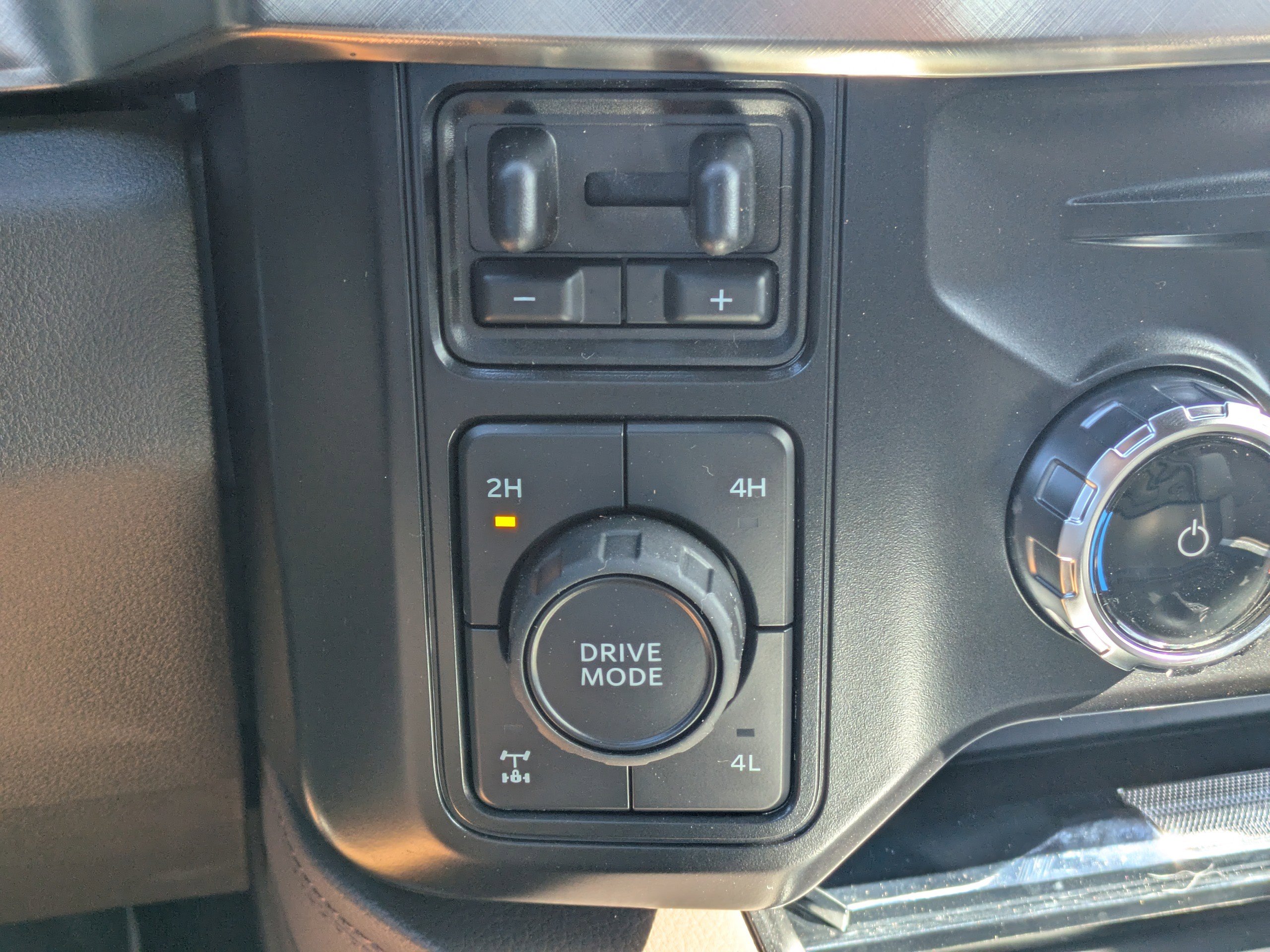 New 2026 Ford F250 King Ranch w/ Chrome Package image 32