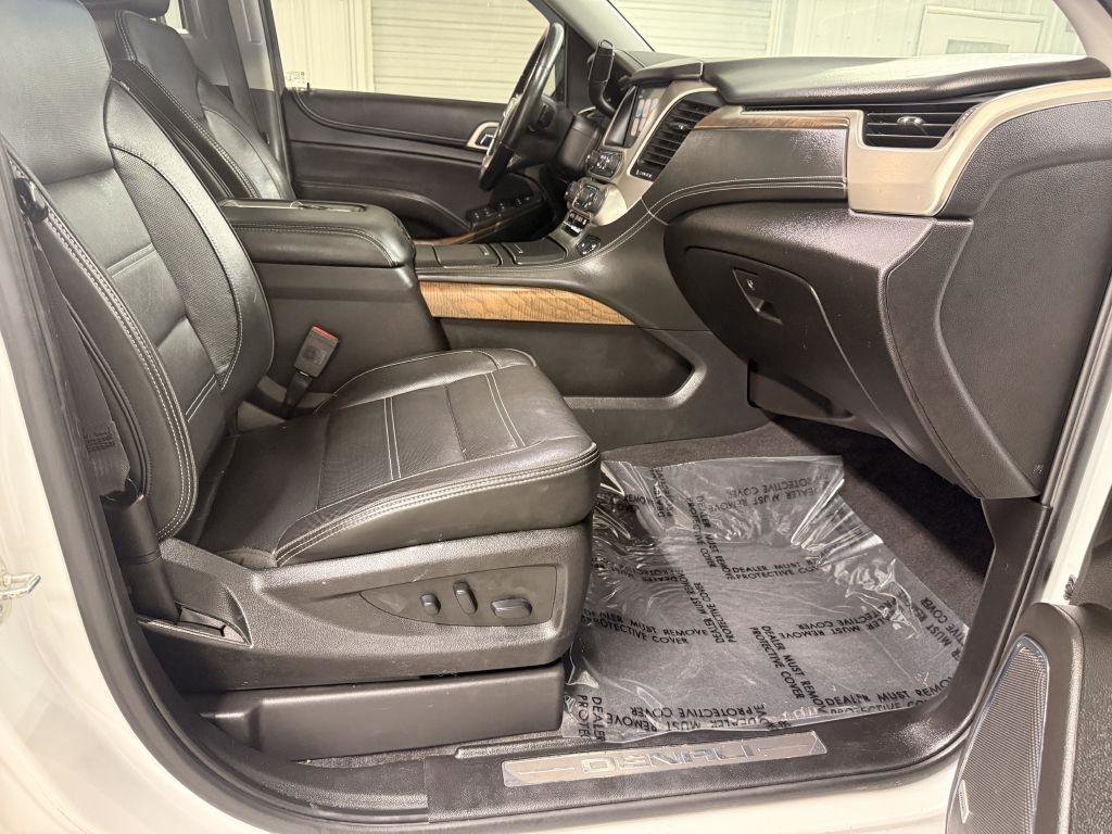 Used 2019 GMC Yukon XL Denali w/ Denali Ultimate Package image 43