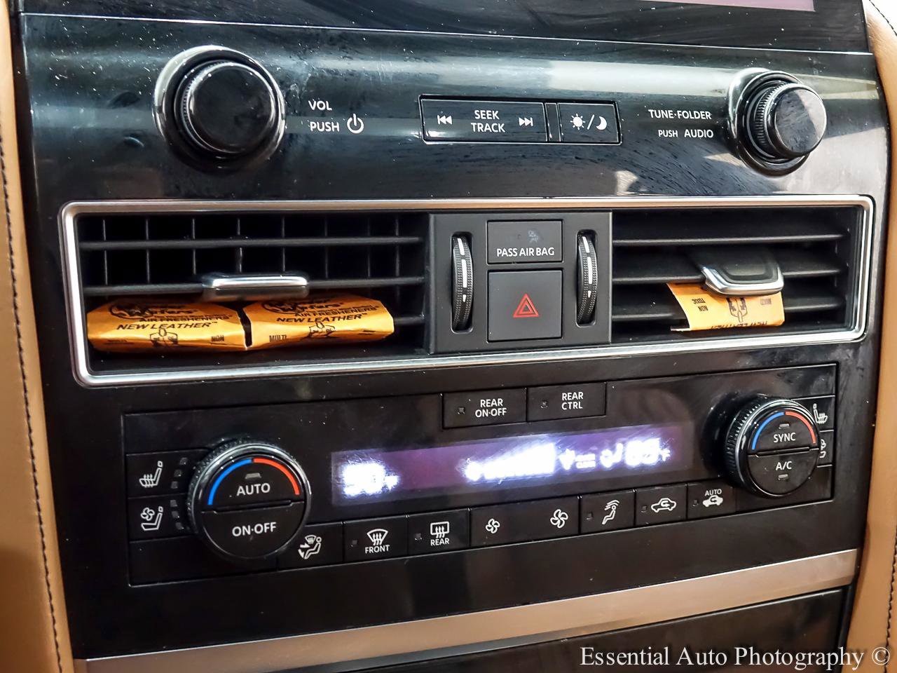 Used 2024 INFINITI QX80 Sensory w/ Cargo Package image 26