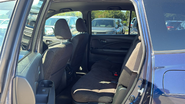 Used 2022 Honda Pilot Sport image 23