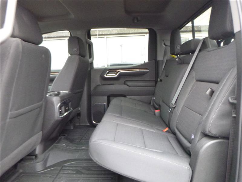 Used 2024 GMC Sierra 1500 Elevation w/ Preferred Package image 7