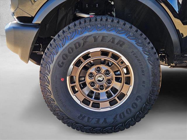 New 2025 Ford Bronco 4-Door image 10