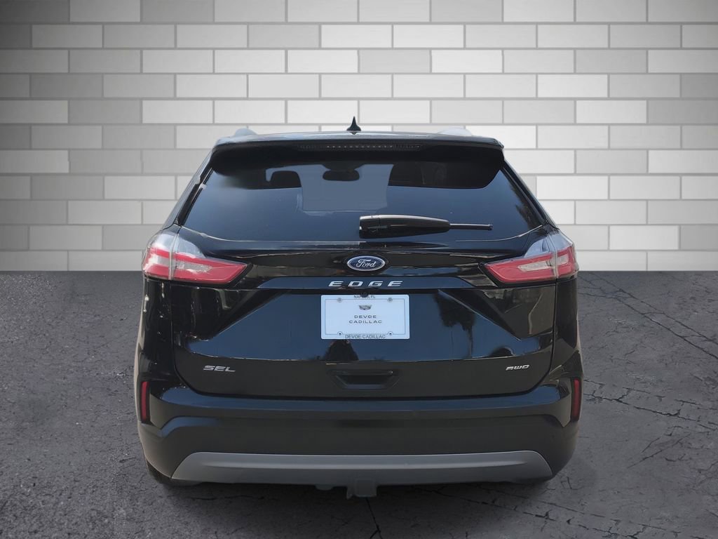 Used 2022 Ford Edge SEL w/ Convenience Package image 4