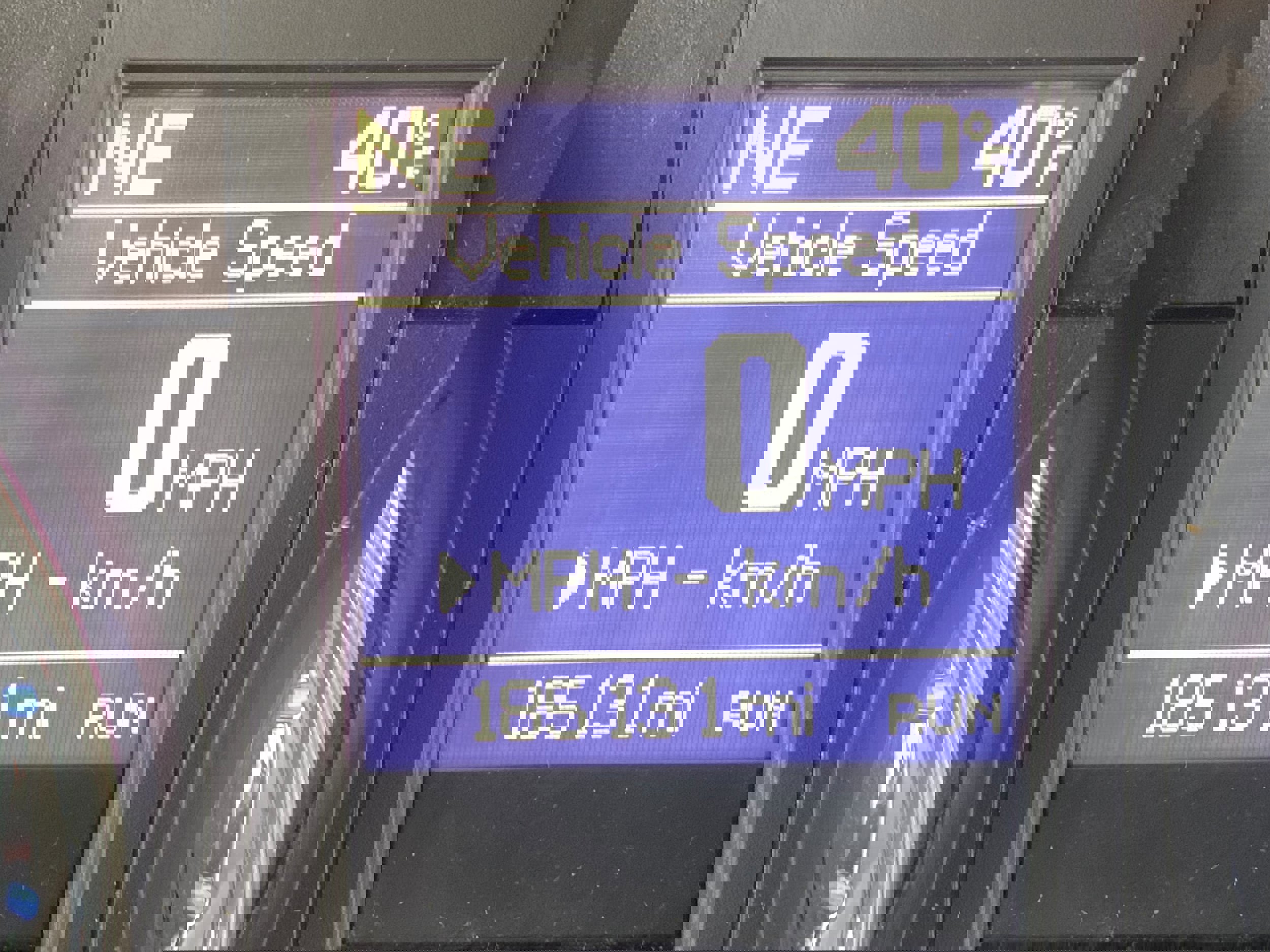 Used 2014 Chrysler Town & Country Touring image 11