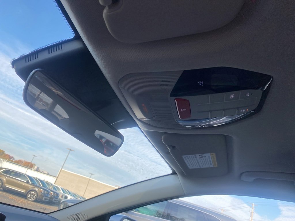 New 2025 Kia K4 EX image 21