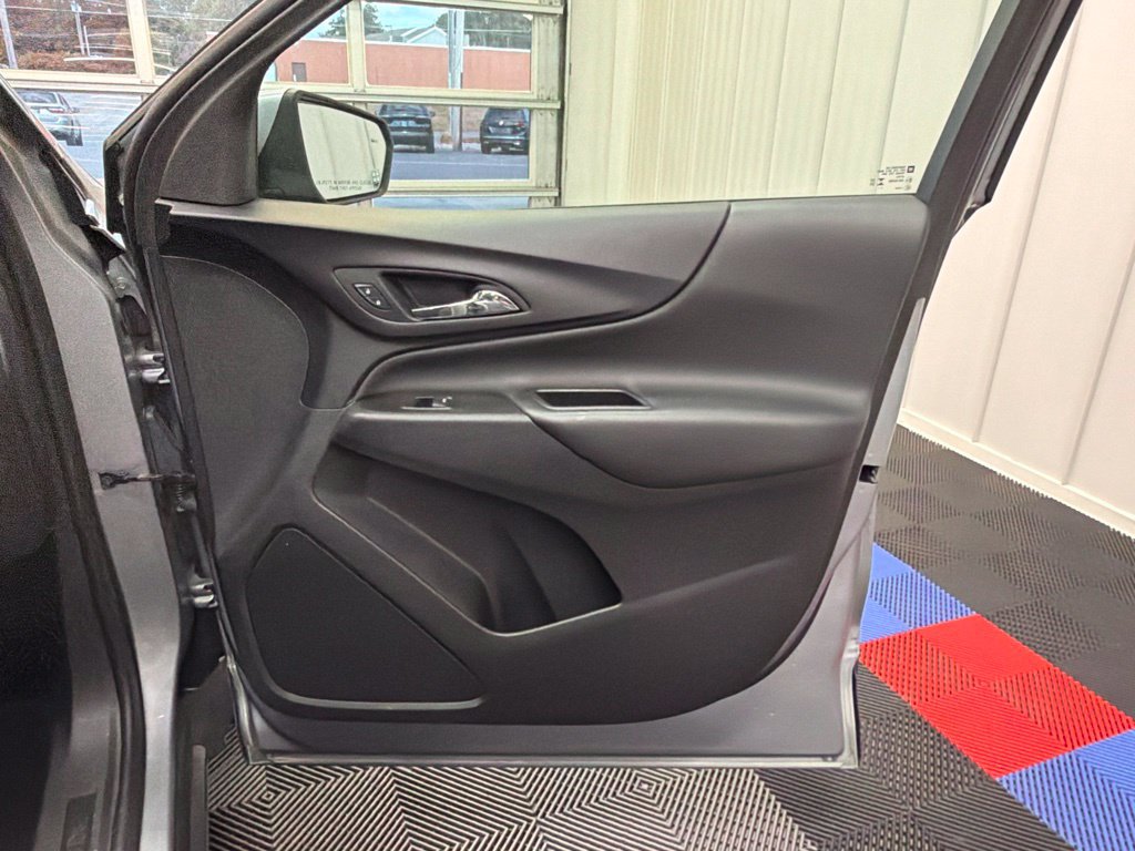 Used 2024 Chevrolet Equinox LT AWD/4WD image 20