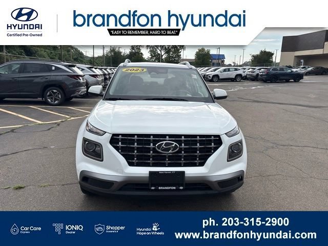 Certified 2023 Hyundai Venue SEL FWD image 2