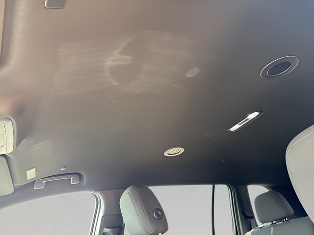 Used 2025 GMC Acadia Elevation FWD image 21
