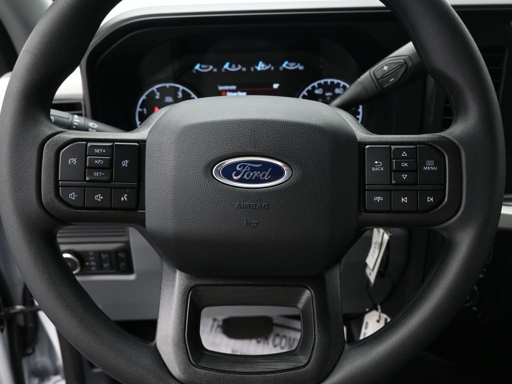 New 2026 Ford F350 XLT w/ FX4 Off-Road Package image 12