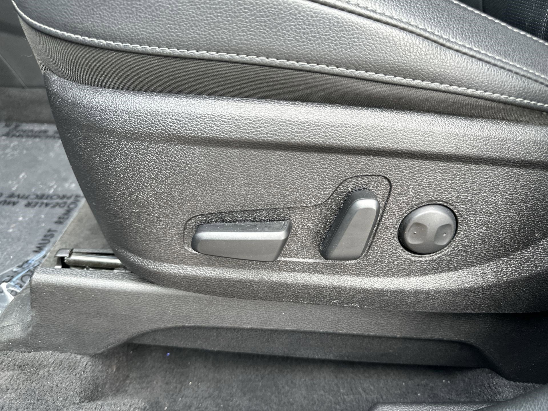 Used 2021 Kia Telluride EX w/ EX Premium Package image 14