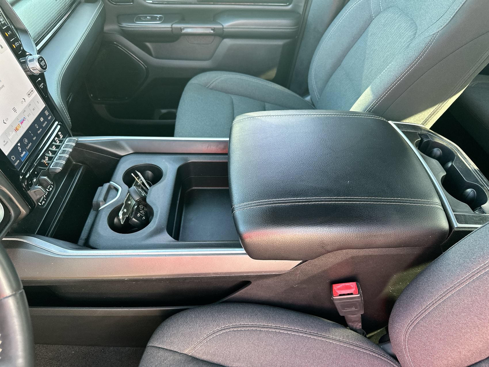 Used 2023 RAM 1500 Limited AWD/4WD image 21