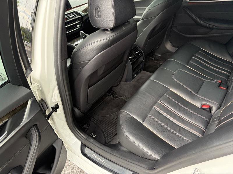 Used 2017 BMW 540i RWD image 32