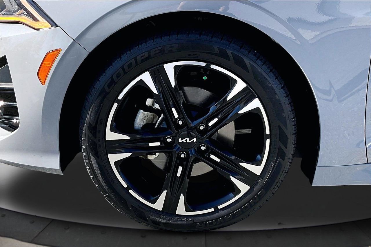 Used 2023 Kia K5 GT-Line w/ GT-Line Premium Package image 33