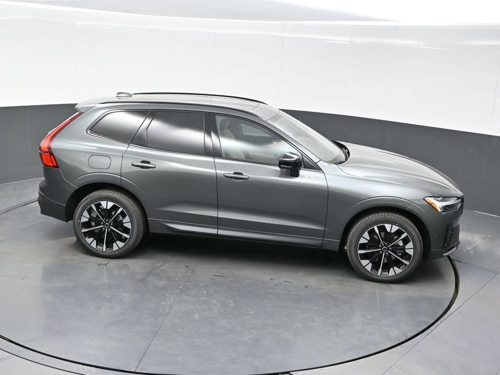 New 2026 Volvo XC60 B5 Plus w/ Climate Package AWD/4WD image 35