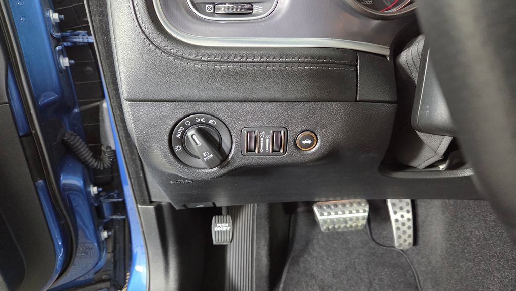 Used 2020 Dodge Charger GT w/ Plus Group image 18