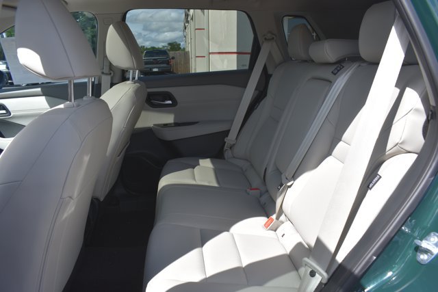 New 2026 Nissan Rogue Dark Armor AWD/4WD image 15