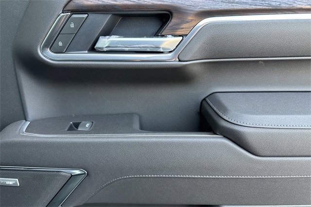 New 2025 GMC Sierra 1500 SLT w/ SLT Premium Package image 19