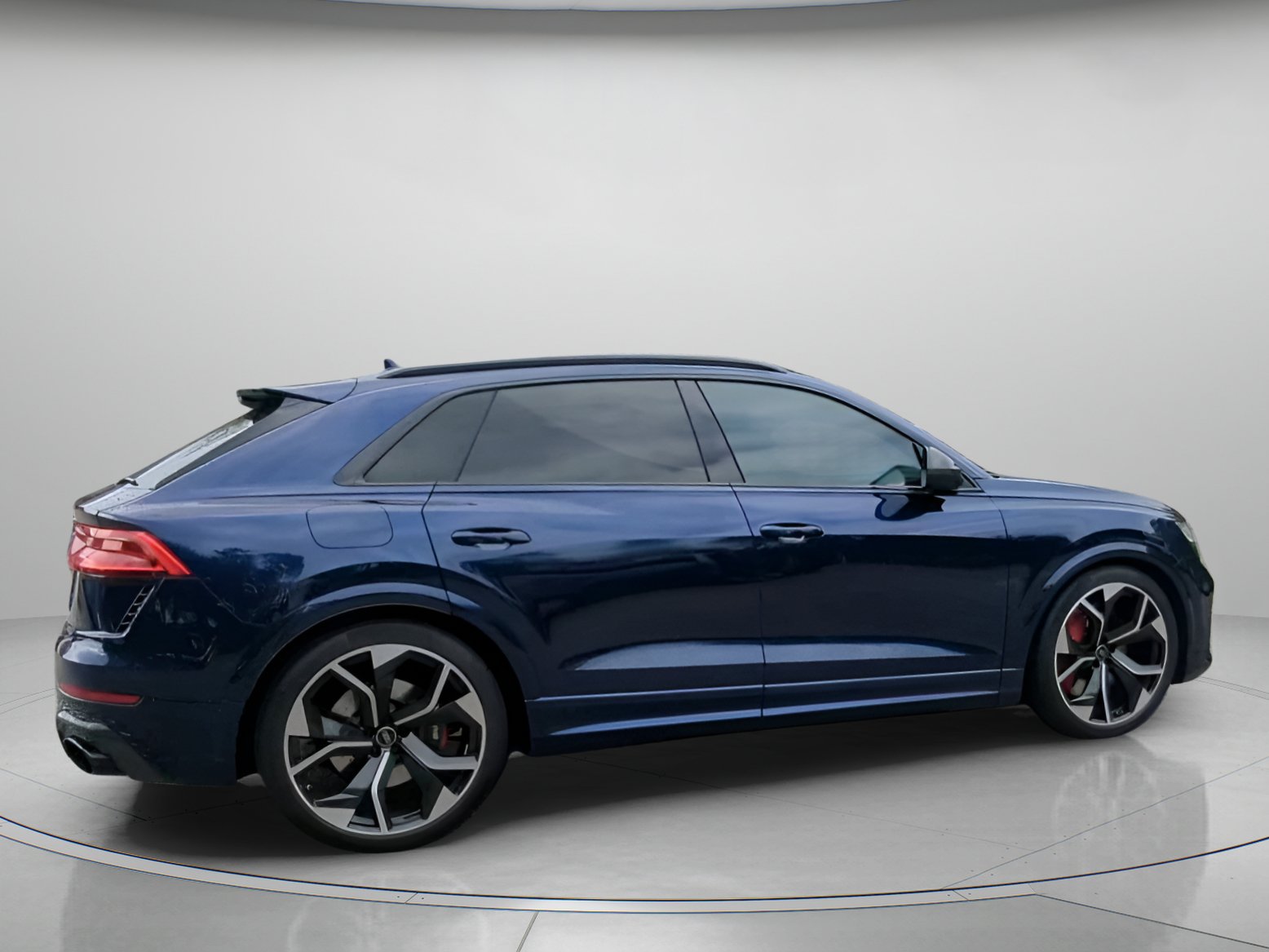 Used 2024 Audi RS Q8 AWD/4WD image 30