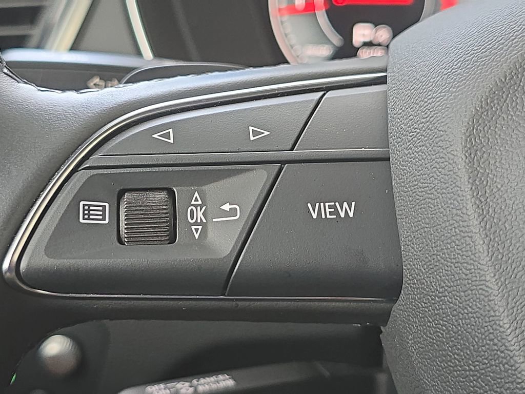Used 2023 Audi Q5 2.0T Prestige image 17