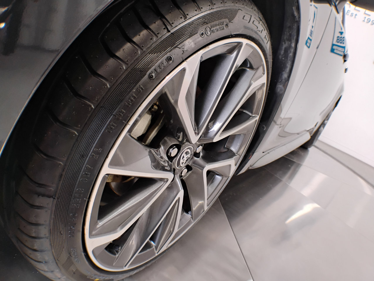 Used 2020 Toyota Corolla SE image 19