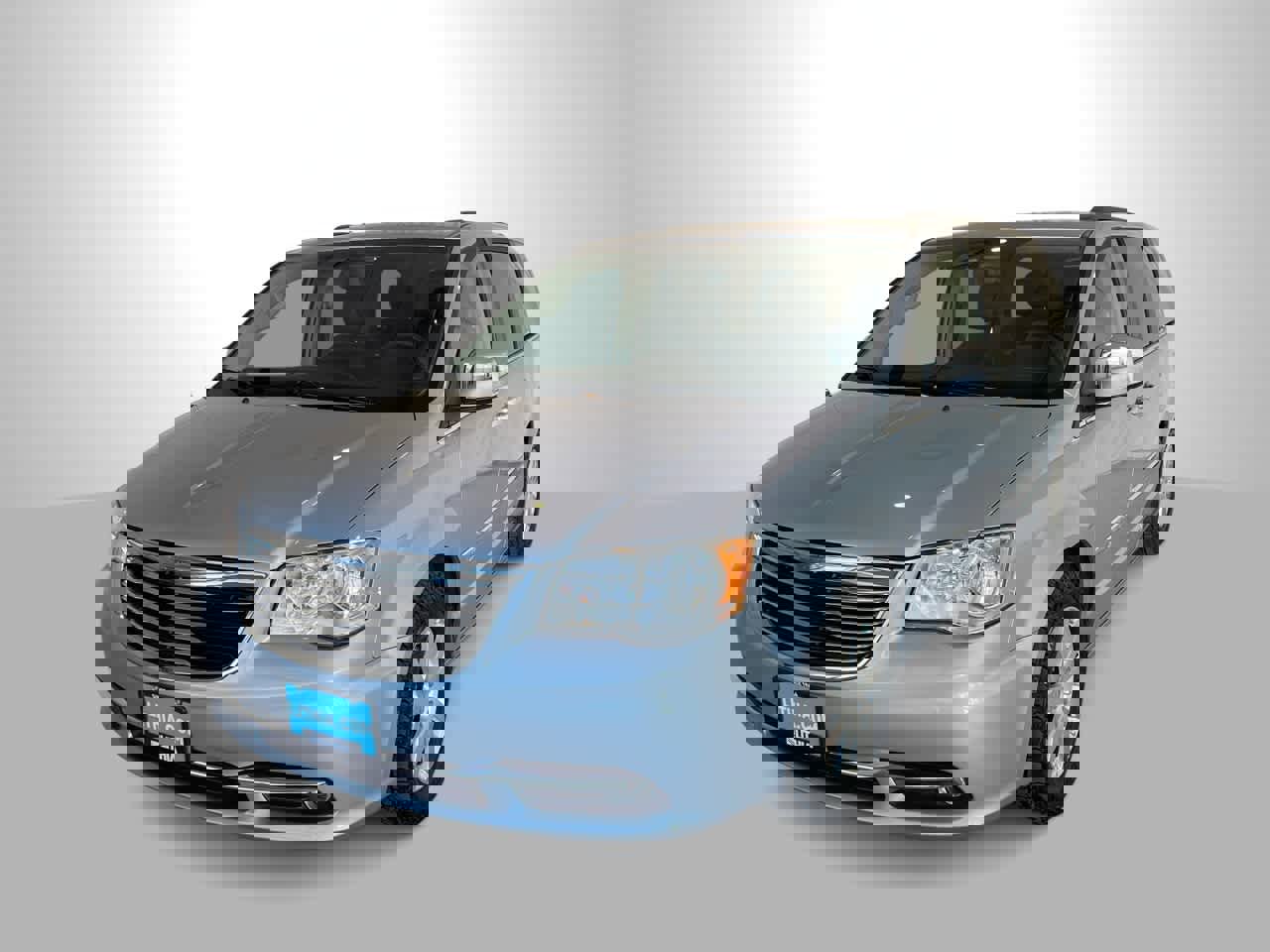 Used 2012 Chrysler Town & Country Touring-L w/ Entertainment Group #2