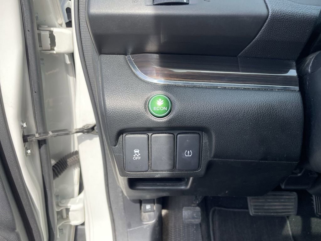 Used 2015 Honda CR-V EX-L image 19