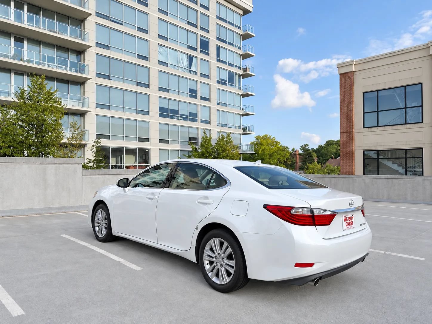 Used 2014 Lexus ES 350 FWD image 2
