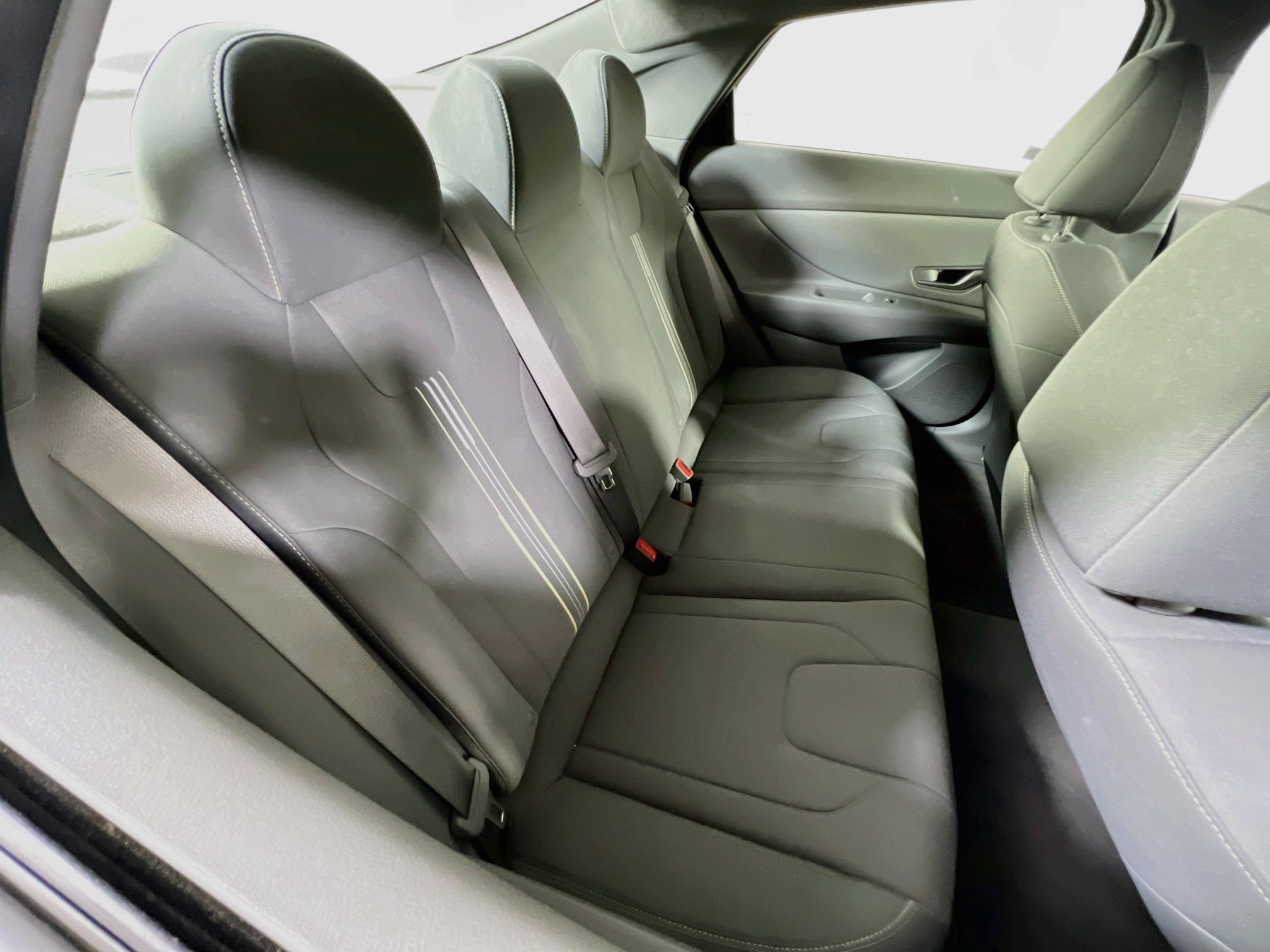 Used 2023 Hyundai Elantra SEL w/ Convenience Package FWD image 26