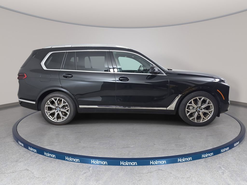 Used 2026 BMW X7 xDrive40i AWD/4WD image 5