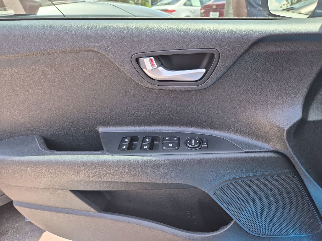 Used 2023 Kia Rio S FWD image 13