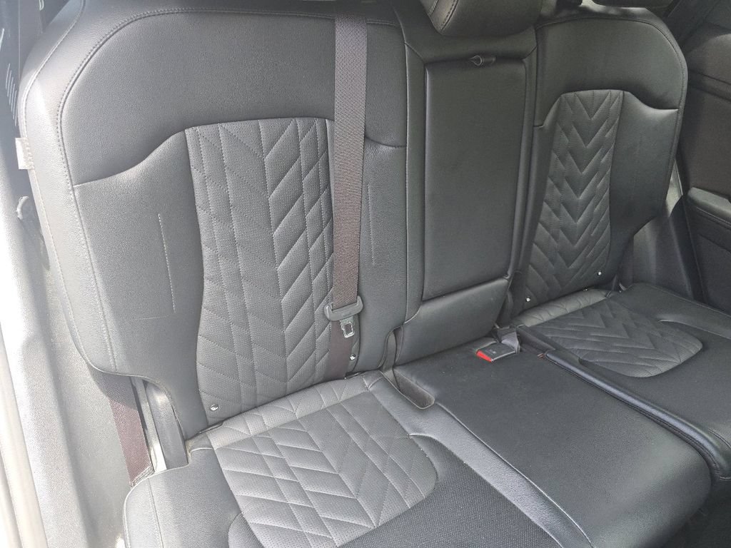 Used 2025 Kia Sportage X-Line w/ Premium Package AWD/4WD image 22