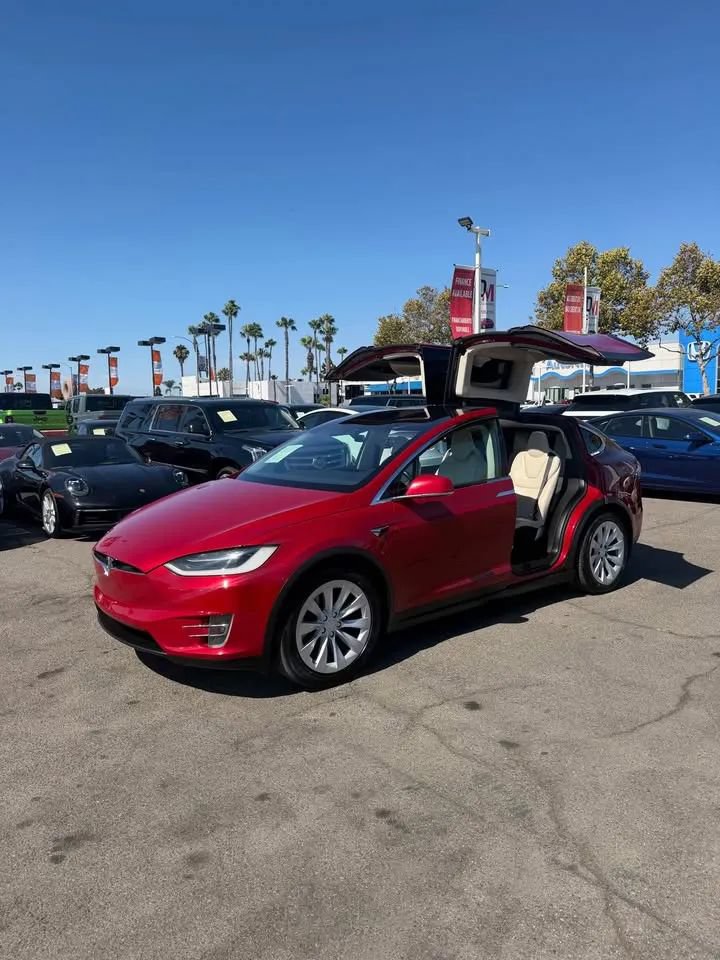 Used 2017 Tesla Model X 100D AWD/4WD image 6