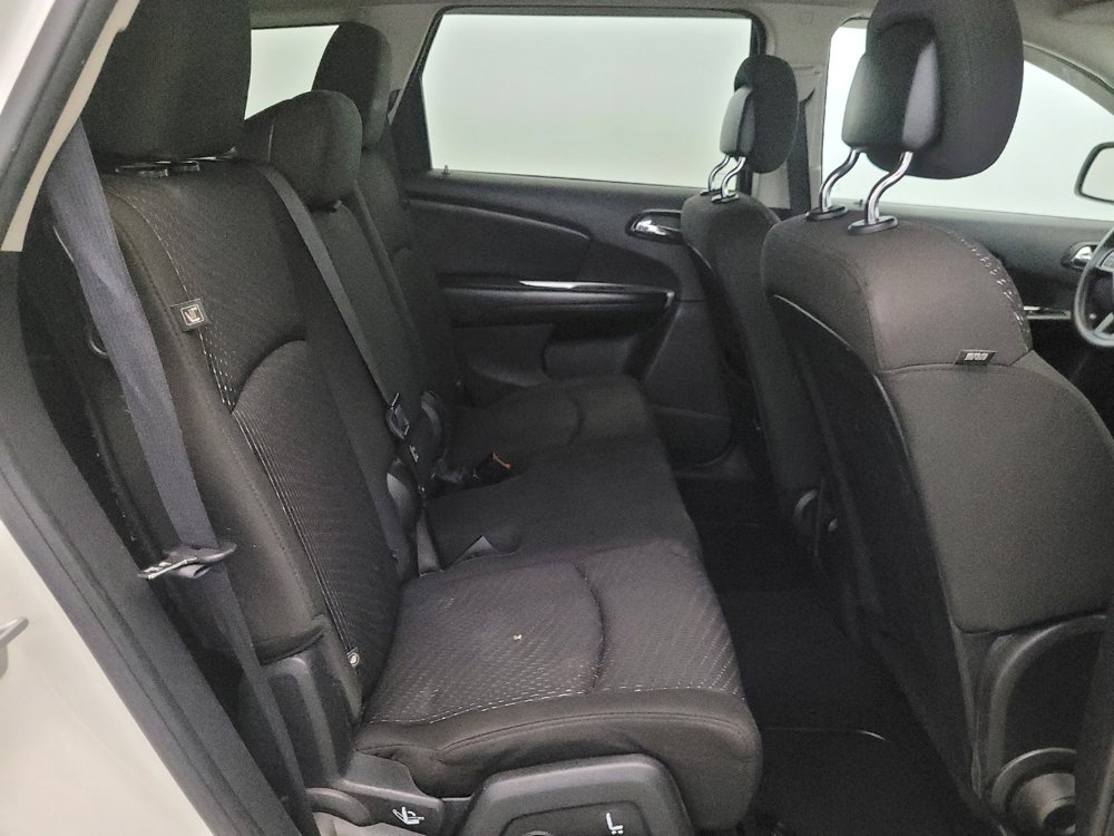Used 2017 Dodge Journey SXT w/ Comfort/Convenience Group AWD/4WD image 19