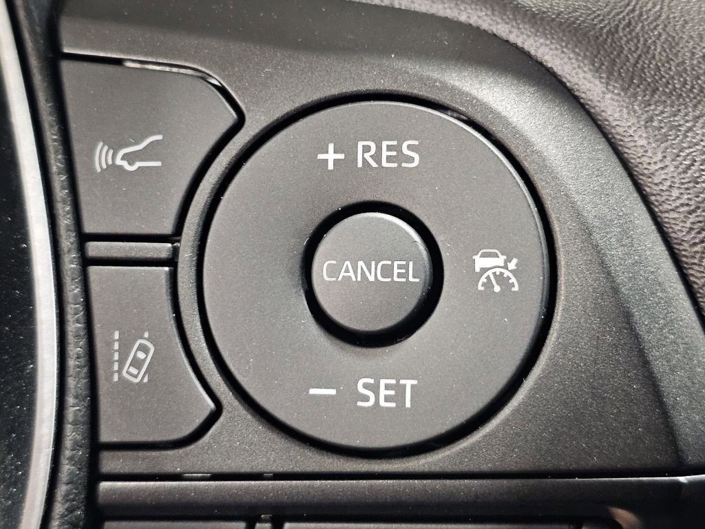 Used 2023 Toyota RAV4 XLE w/ Convenience Package AWD/4WD image 30