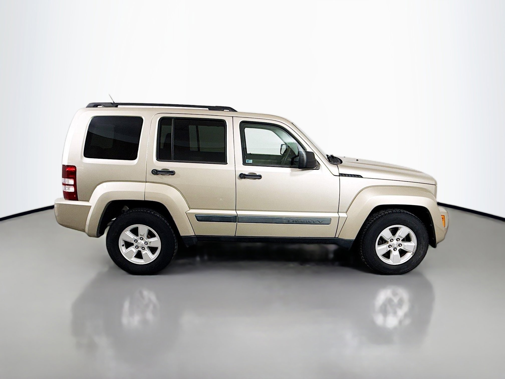 Used 2010 Jeep Liberty Sport w/ Popular Equipment Group image 21