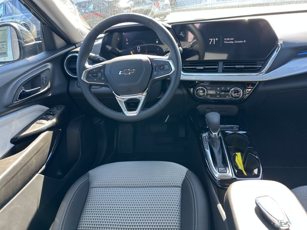 New 2026 Chevrolet Trax LT w/ Driver Confidence Package FWD image 19