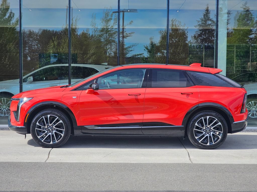 New 2026 Cadillac Optiq Sport 1 AWD/4WD image 2