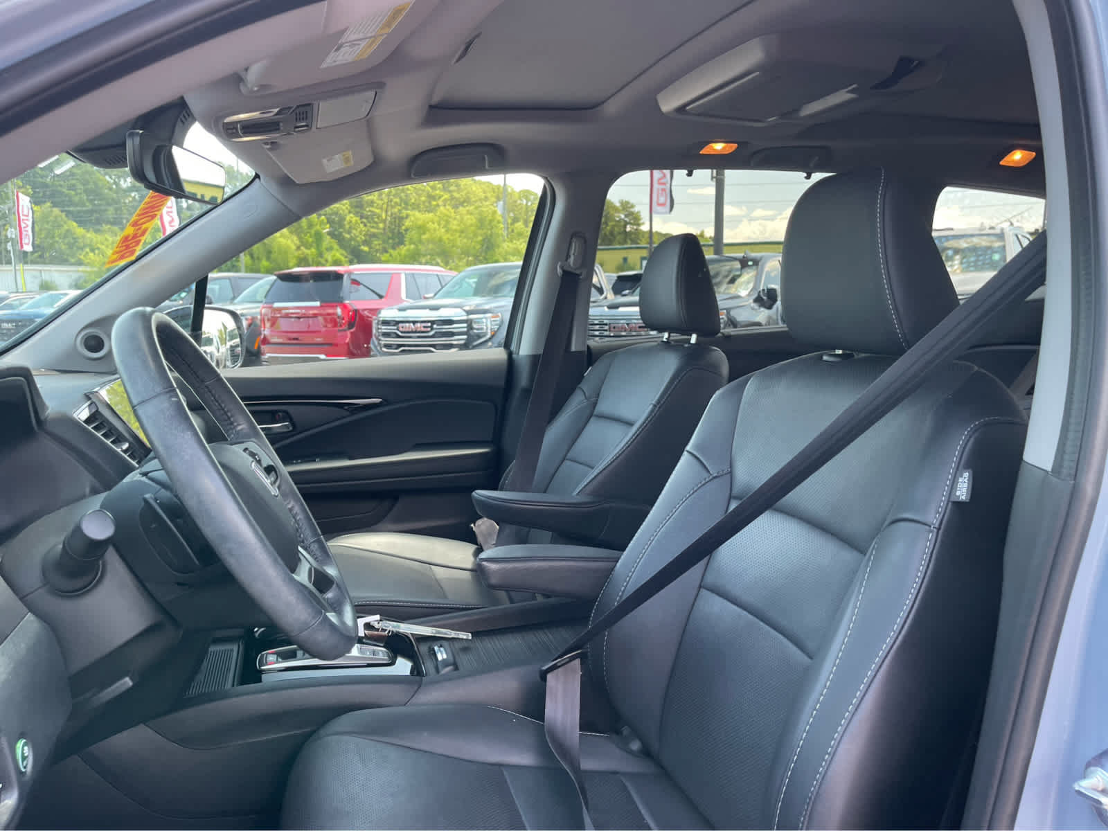 Used 2022 Honda Pilot Elite image 16