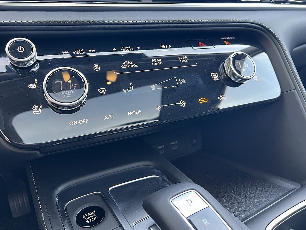 Used 2026 INFINITI QX60 Luxe w/ Cargo Package image 18