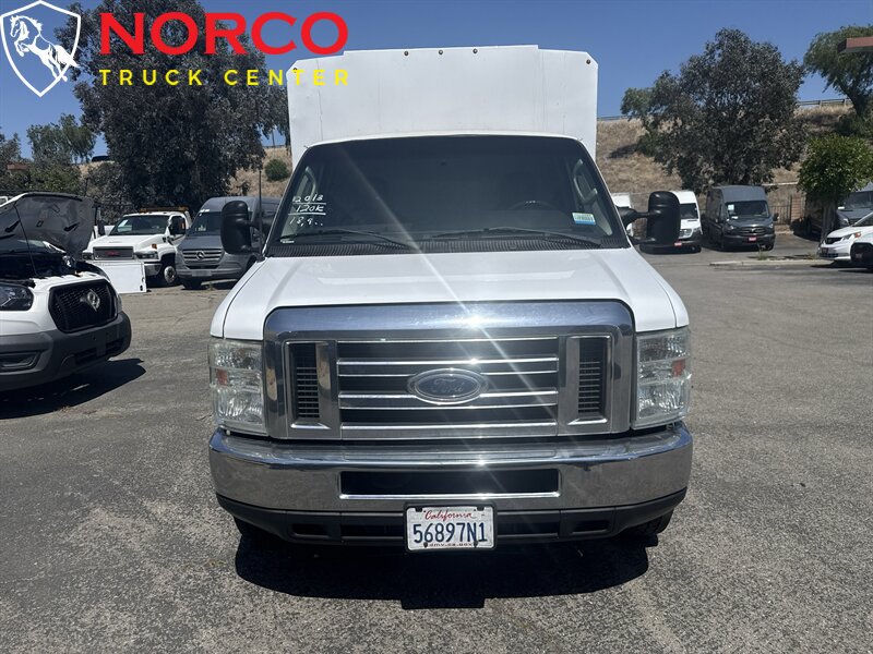 Used 2013 Ford E-350 and Econoline 350 Super Duty w/ Class I Trailer Tow Pkg RWD image 3