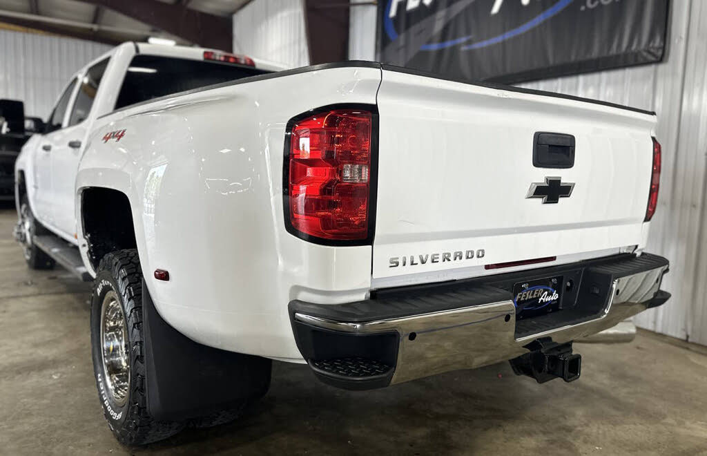 Used 2016 Chevrolet Silverado 3500 W/T w/ WT Convenience Package image 4