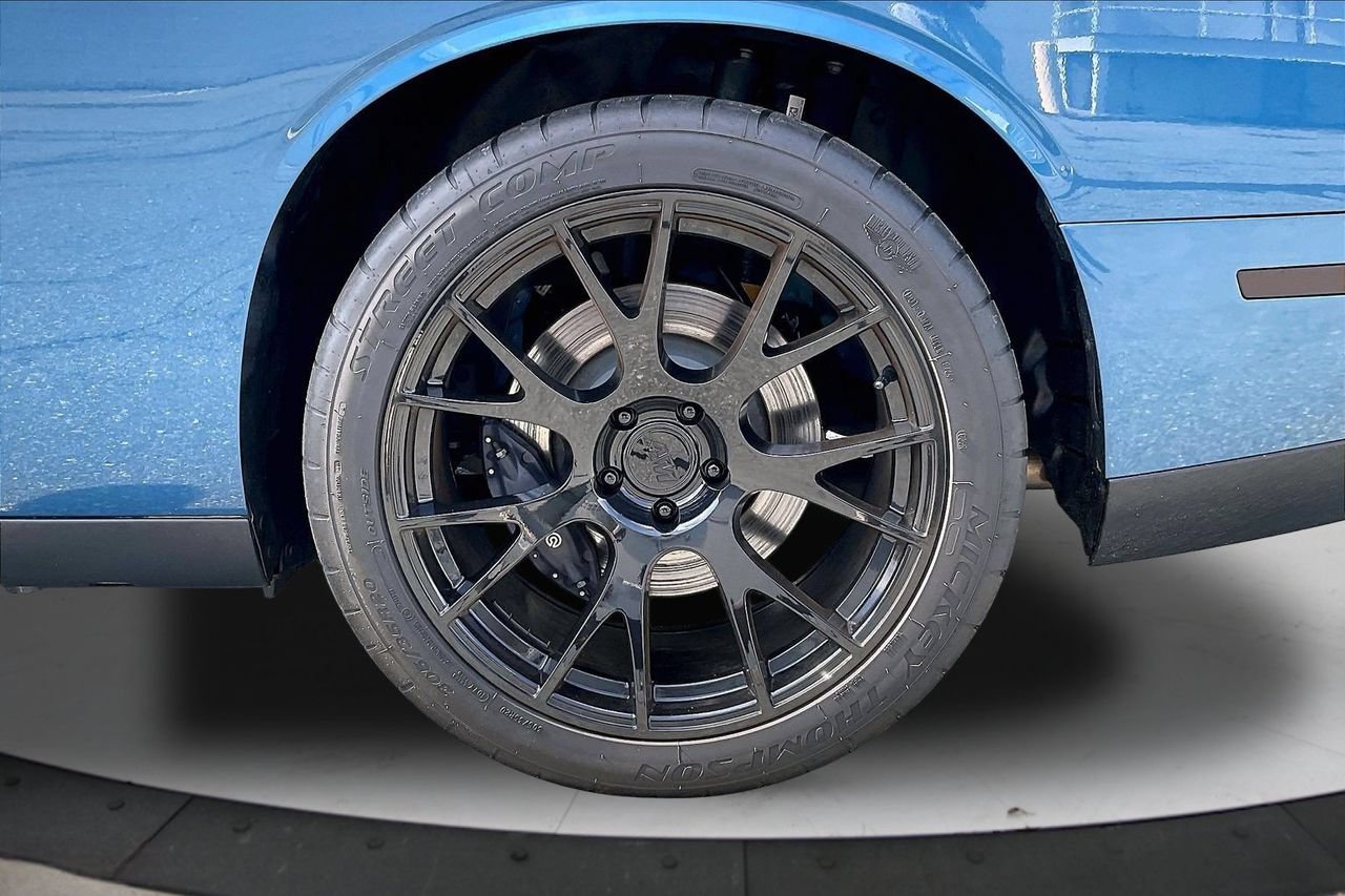 Certified 2023 Dodge Challenger R/T Scat Pack w/ Plus Package RWD image 36