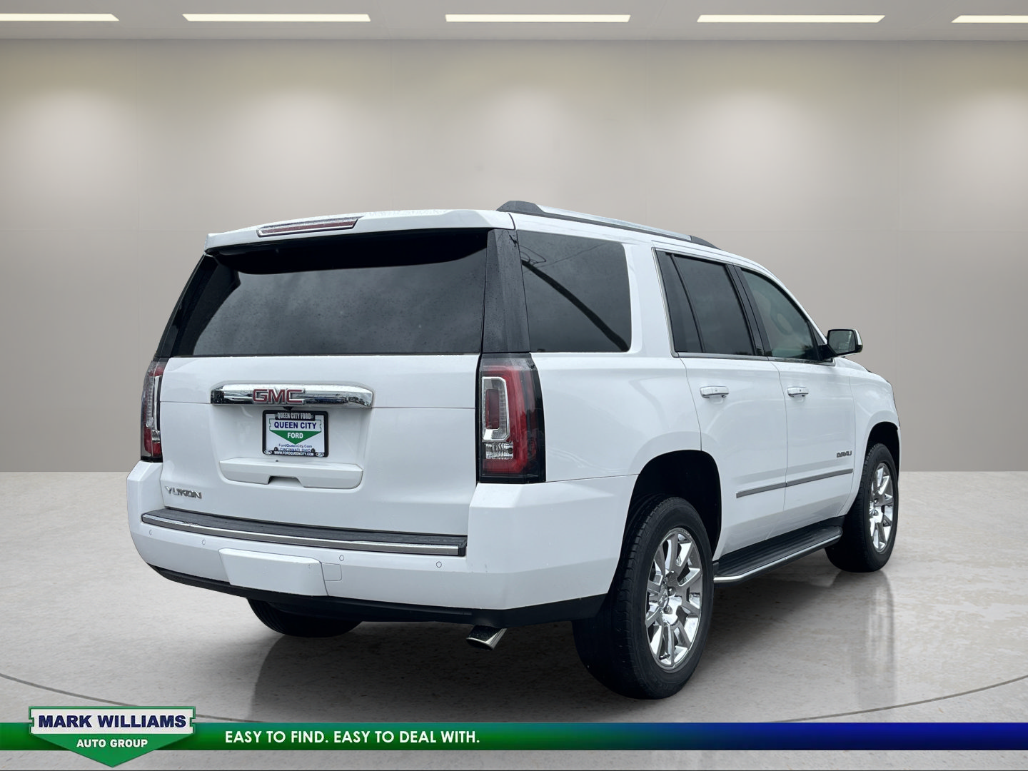 Used 2019 GMC Yukon Denali w/ Open Road Package AWD/4WD image 3