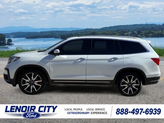 Used 2021 Honda Pilot Touring image 16