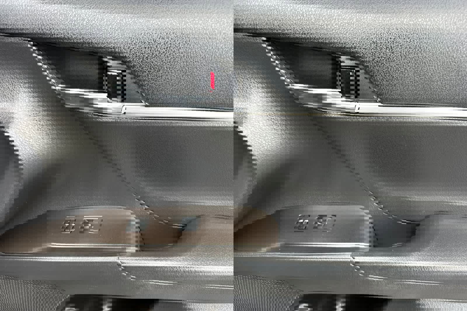 Used 2022 Toyota Camry SE image 17