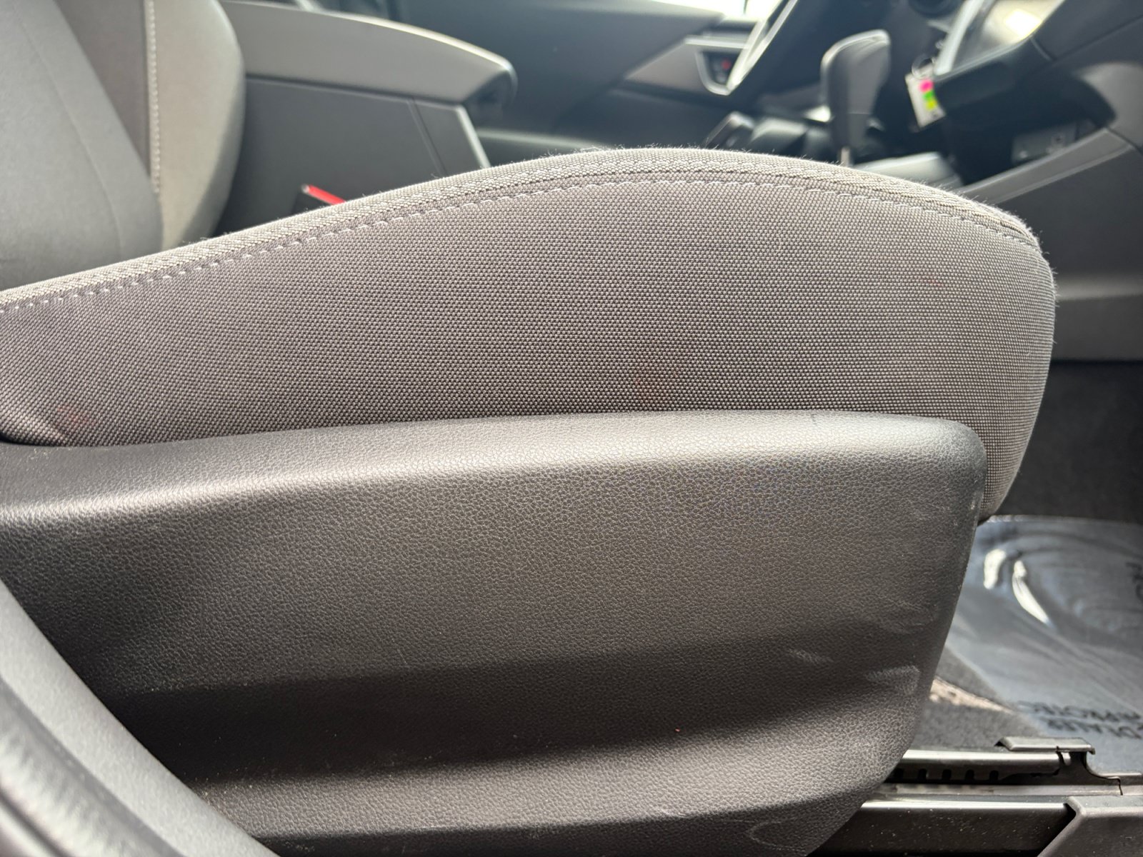 Certified 2024 Subaru Impreza 2.0i AWD/4WD image 30