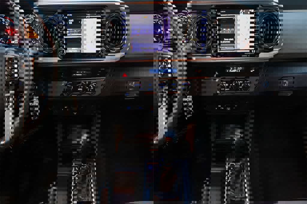 Used 2022 Toyota Tacoma SR5 image 13